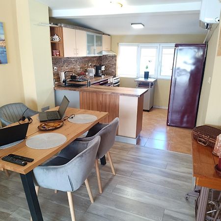 Arte Casa Apartment Burgas ภายนอก รูปภาพ
